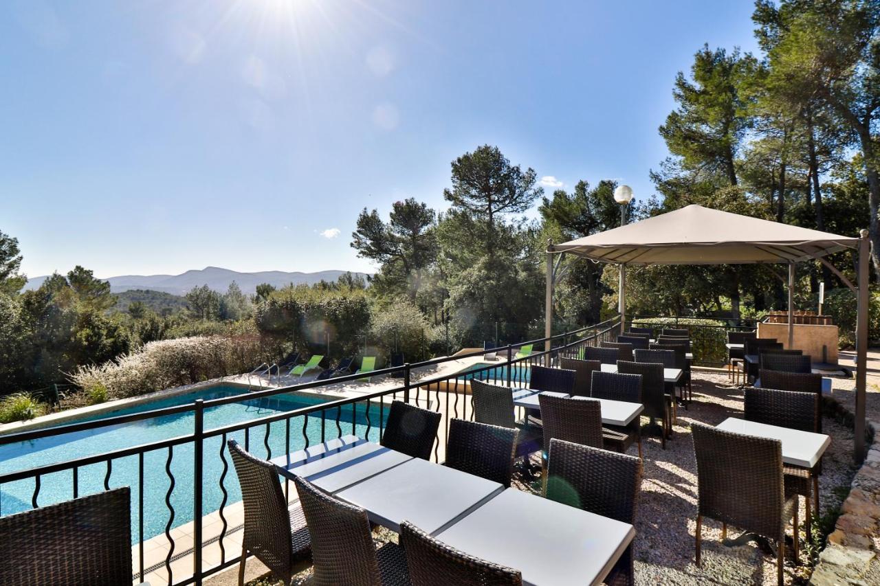 Les Arbousiers Village Hotel Provencal La Roquebrussanne Exteriér fotografie