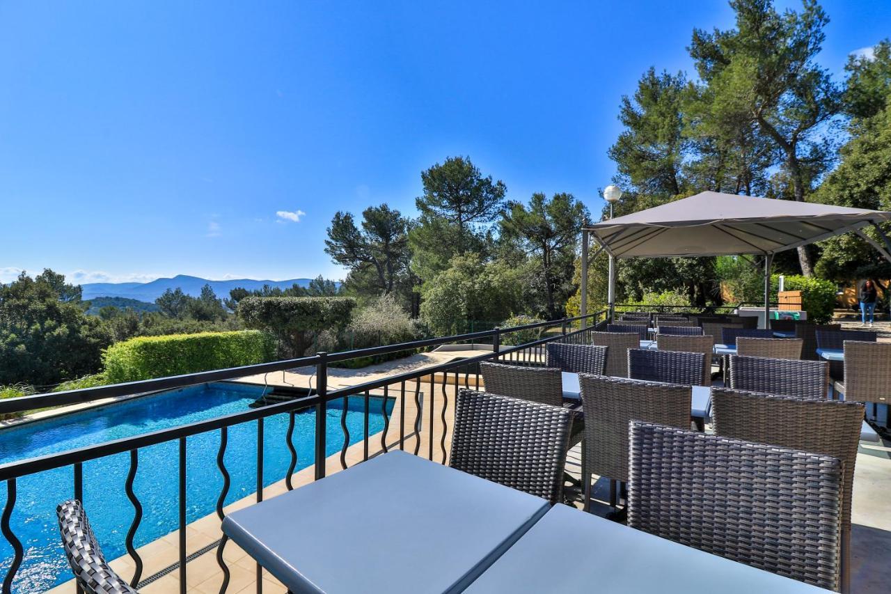 Les Arbousiers Village Hotel Provencal La Roquebrussanne Exteriér fotografie