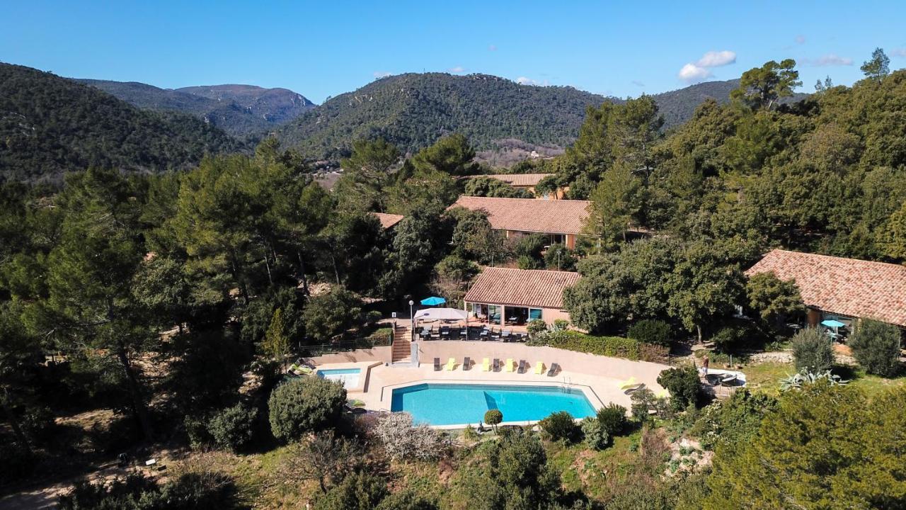 Les Arbousiers Village Hotel Provencal La Roquebrussanne Exteriér fotografie